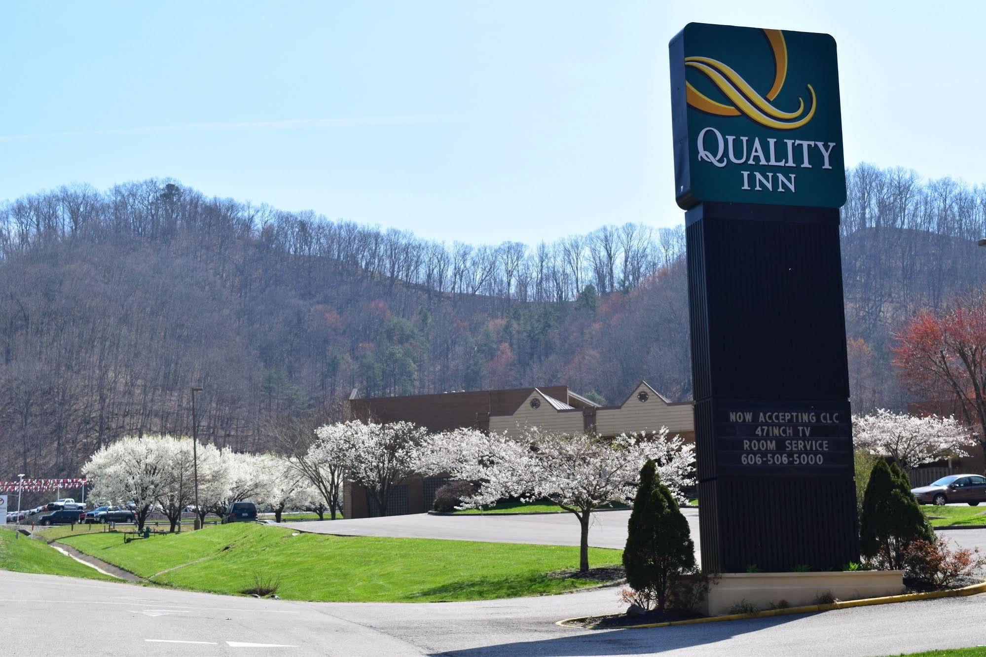 Quality Inn Prestonsburg Exterior photo